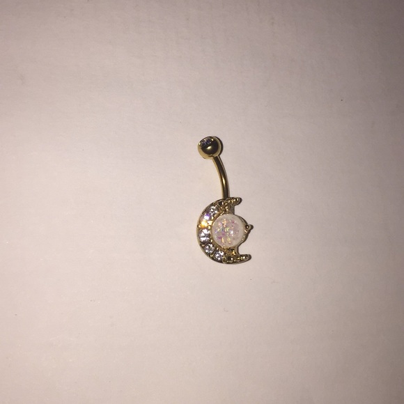 Jewelry - Beautiful opal moon belly ring